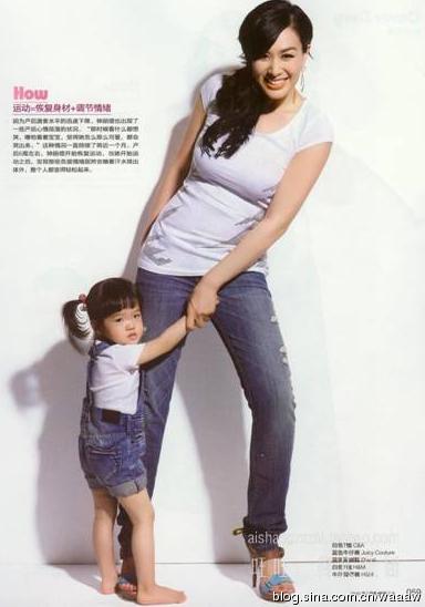 钟丽缇穿牛仔裤的图片(钟丽缇的穿衣风格)