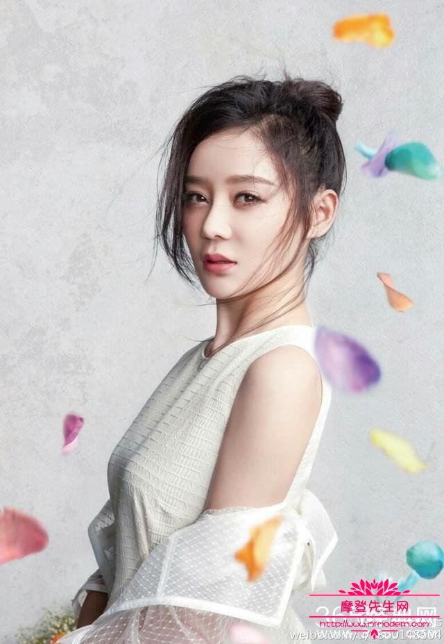 唐菀和袁珊珊很像的对比图