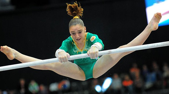 穆斯塔芬娜自由操视频