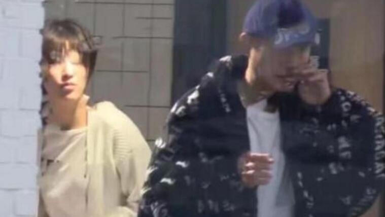 文章新恋情曝光女友是谁(文章新恋情疑曝光)