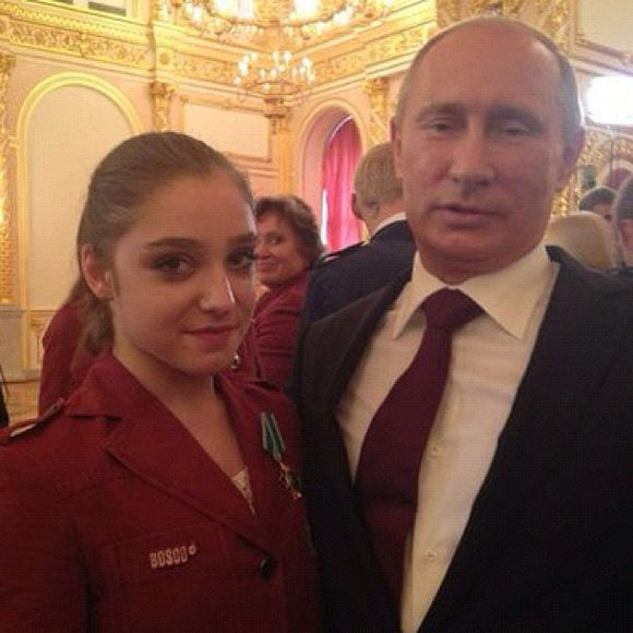 穆斯塔芬娜自由操视频