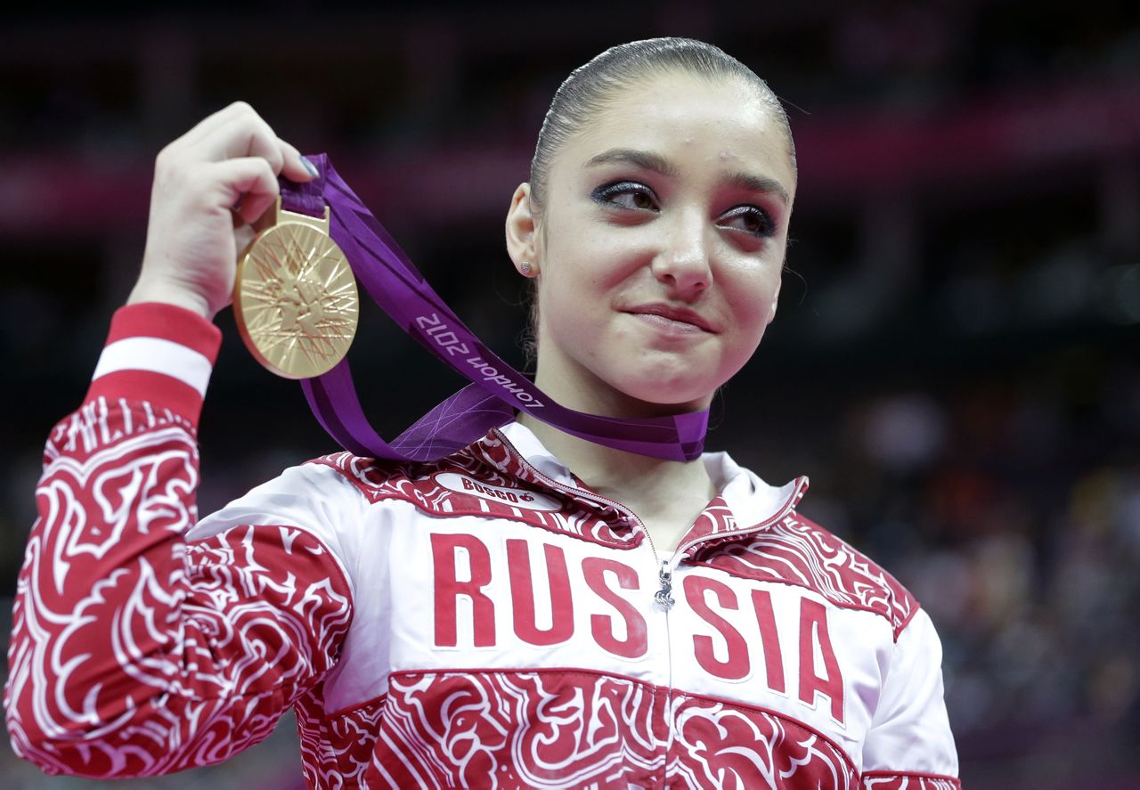 穆斯塔芬娜自由操视频