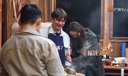 黄磊的女儿遗传了谁的基因?黄磊是怎么教育(黄磊的女儿怎么啦)