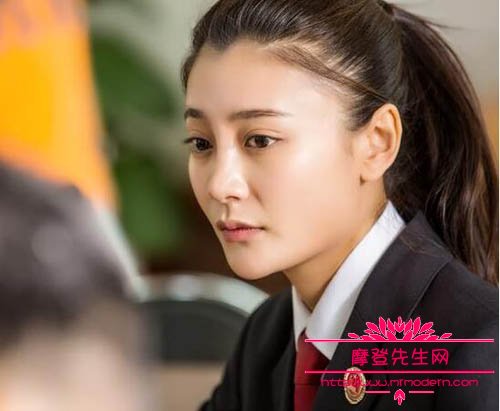 唐菀和袁珊珊很像的对比图