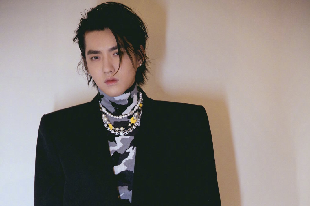 吴亦凡恋情遭曝光,恋爱信物皮卡丘暗暗发糖(吴亦凡新恋情疑曝光) 吴亦凡恋情遭曝光,恋爱信物皮卡丘暗暗发糖(吴亦凡新恋情疑曝光)