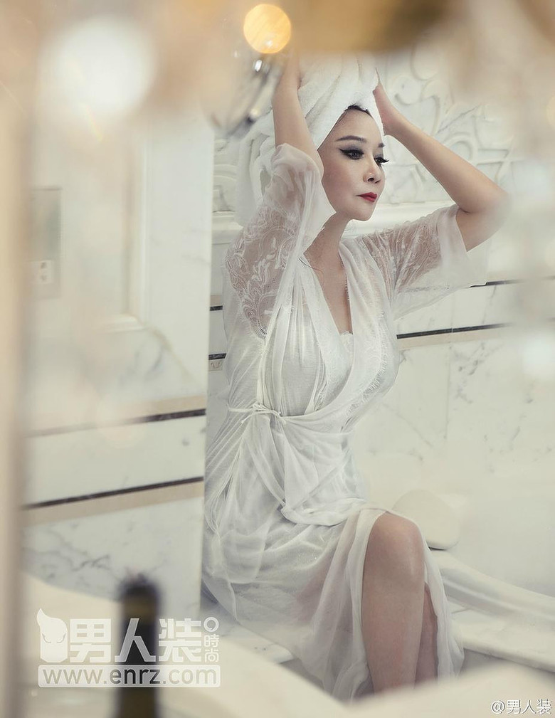 蔡明极致内衣诱惑图片