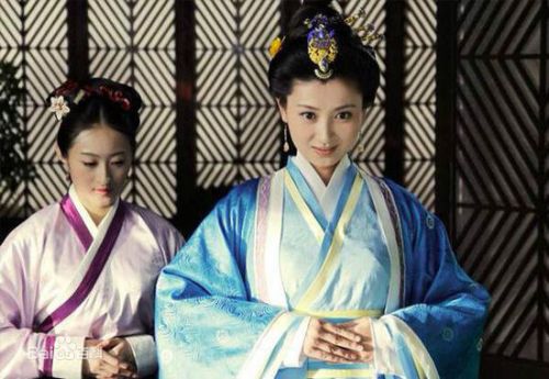 芈月传斓曦饰樊少使结局死于季君之乱(芈月传原著芈姝结局)