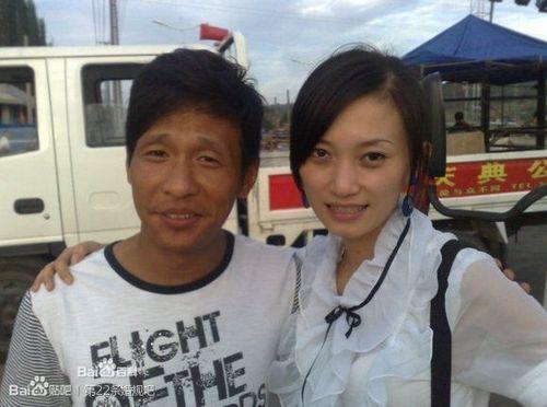 宋小宝美艳娇妻曝光(宋小宝现任老婆图片)