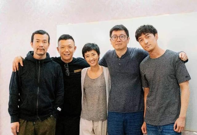 娱乐圈不为人知的秘密(娱乐圈不为人知的秘密 百度网盘) 娱乐圈不为人知的秘密(娱乐圈不为人知的秘密 百度网盘)