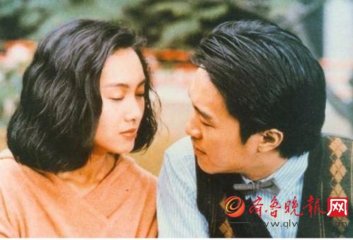 周星驰为什么终身不娶？周星驰因朱茵终身不(周星驰为啥终身不娶)