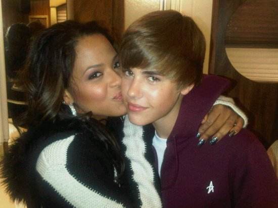 赛琳娜写给贾斯汀的歌叫什么？赛琳娜的病还