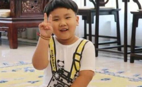 安迪的身世是什么？安迪的外婆是怎么去世的(安迪的爷爷是谁)