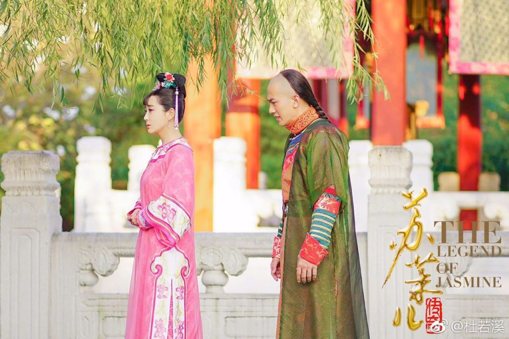 宁静怼某演员一把年纪不懂规矩