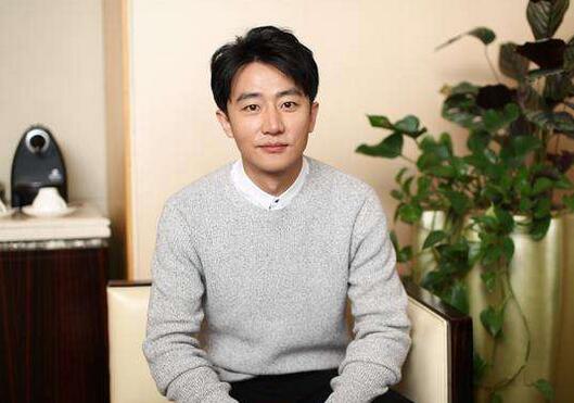 黄轩为什么叫国民初恋?黄轩现任女朋友疑似(黄轩之前的女友) 黄轩为什么叫国民初恋?黄轩现任女朋友疑似(黄轩之前的女友)