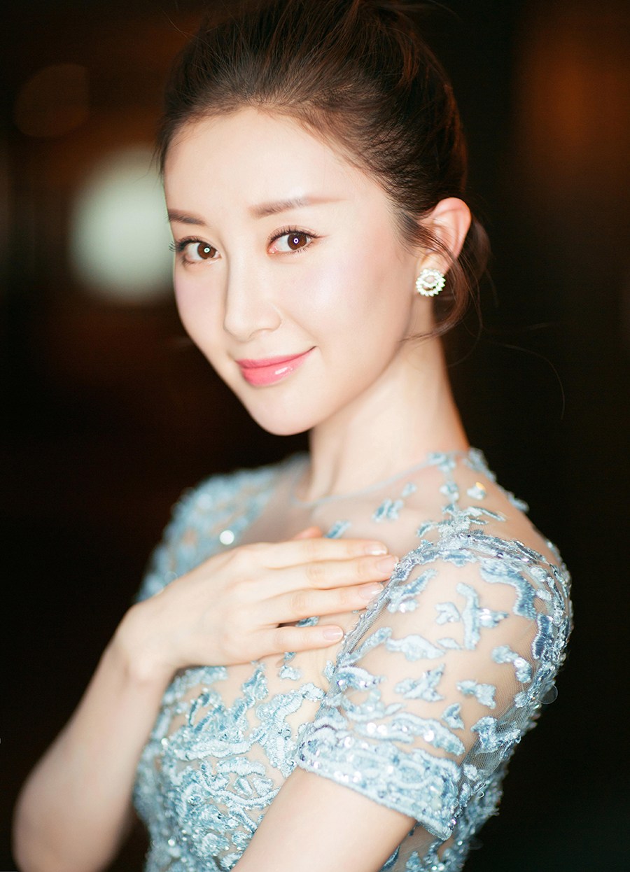 舒畅为什么没有男朋友?舒畅的父母到底是谁 舒畅为什么没有男朋友?舒畅的父母到底是谁