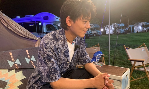 宁静误入丁真连线中国女排现场