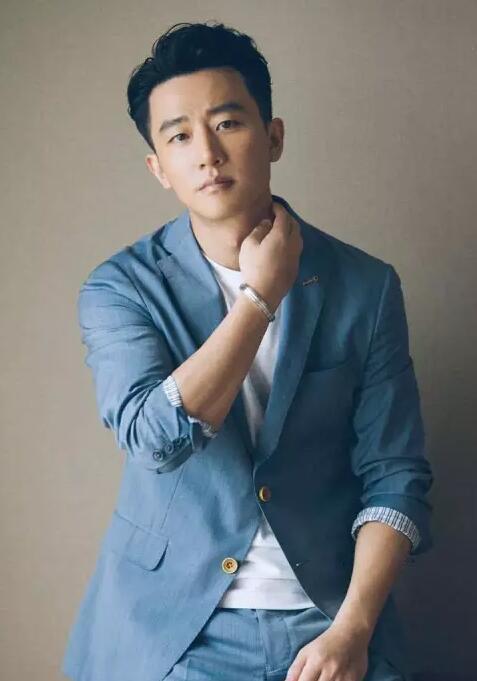 黄轩为什么叫国民初恋?黄轩现任女朋友疑似(黄轩之前的女友) 黄轩为什么叫国民初恋?黄轩现任女朋友疑似(黄轩之前的女友)